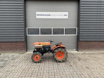 Kubota B7000 4WD minitractor beschikbaar voor biedingen