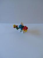 Smurf met cadeau, Verzamelen, Ophalen of Verzenden, Gebruikt, Poppetje, Figuurtje of Knuffel