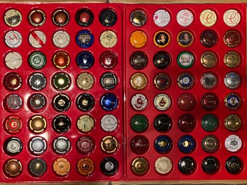 Lotje van 81 verschillende champagne capsules, Collections, Collections complètes & Collections, Enlèvement ou Envoi