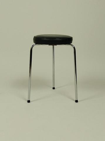 Vintage Krukje/Tabouret beschikbaar voor biedingen