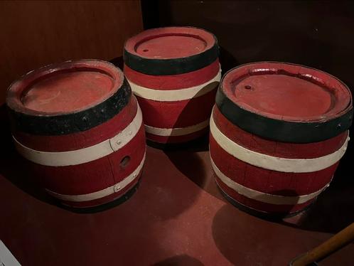 3 vintage tonnetjes in rood-wit gestreept hout – decoratief, Huis en Inrichting, Tafels | Salontafels, Gebruikt, Ophalen
