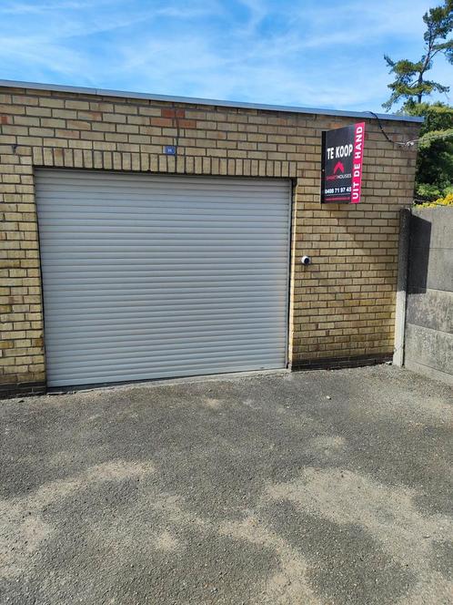 Ruime garagebox Roeselare Ardooisesteenweg 173-175 nr 35, Immo, Garages en Parkeerplaatsen
