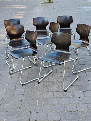 8 vintage retro Flötotto-stoelen.