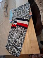 Zomer sjaal Tommy Hilfiger, Vêtements | Femmes, Vêtements Femmes Autre, Tommy hilfiger, Enlèvement ou Envoi, Neuf