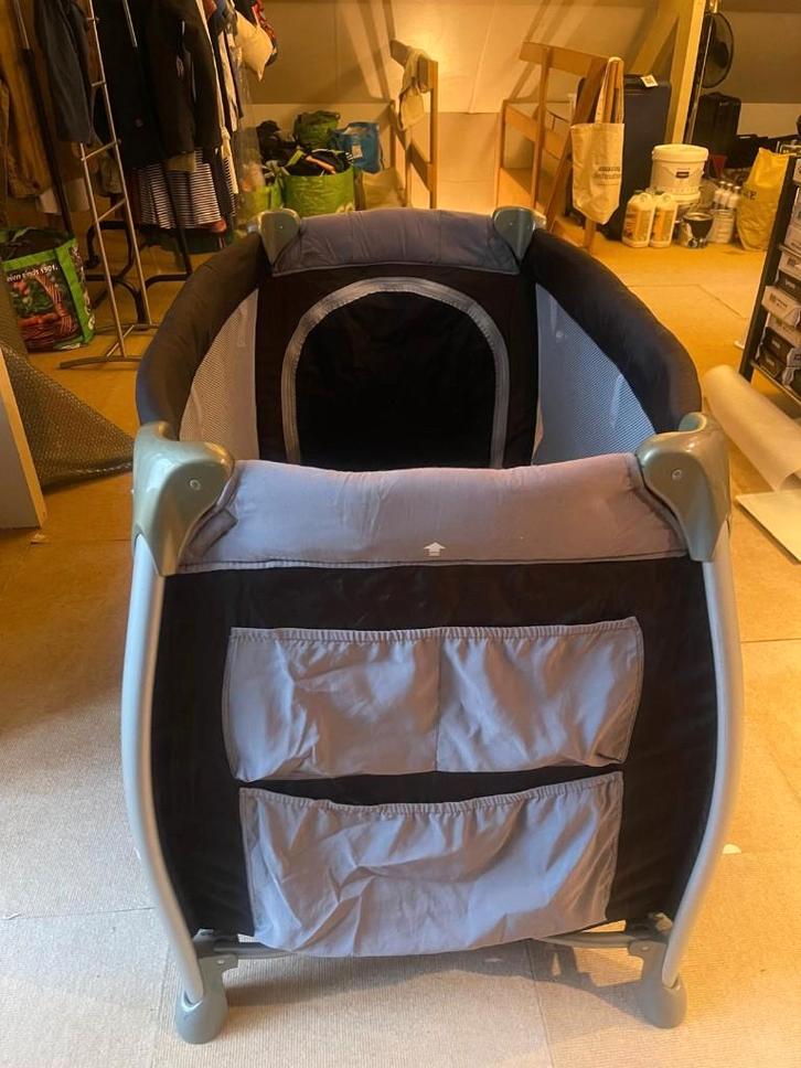 Reisbedje / campingbedje baby – inklapbaar, Kinderen en Baby's, Babywiegjes en Ledikanten, Gebruikt, Reisbedje, Ophalen