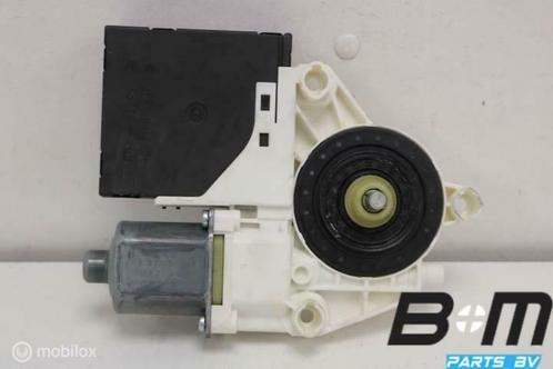 Raammotor rechtsvoor VW Tiguan 5N 5N0959701E, Auto-onderdelen, Interieur en Bekleding, Gebruikt
