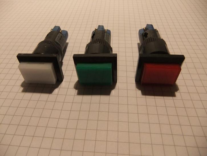 Interrupteurs à bouton-poussoir EAO 01-121., Hobby & Loisirs créatifs, Composants électroniques, Neuf, Enlèvement ou Envoi