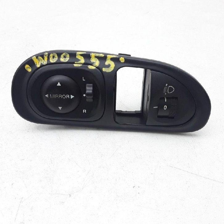 SPIEGEL SCHAKELAAR Hyundai Lantra / Elantra II Wagon, Auto-onderdelen, Dashboard en Schakelaars, Hyundai, Gebruikt