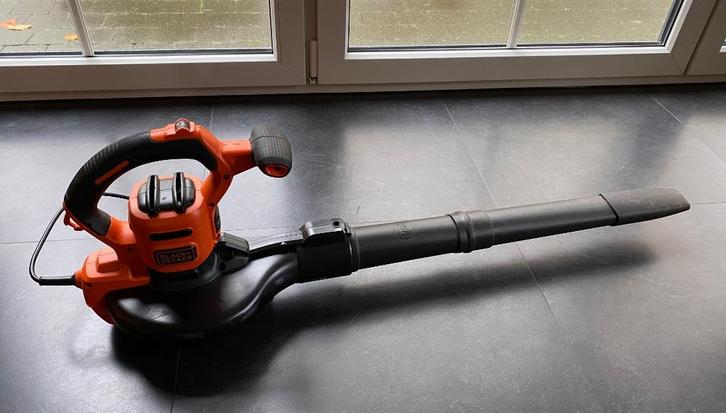 BLACK+DECKER 3000W Bladblazer - BEBLV300SB-QS, Tuin en Terras, Bladblazers, Gebruikt, Elektrisch, Ophalen
