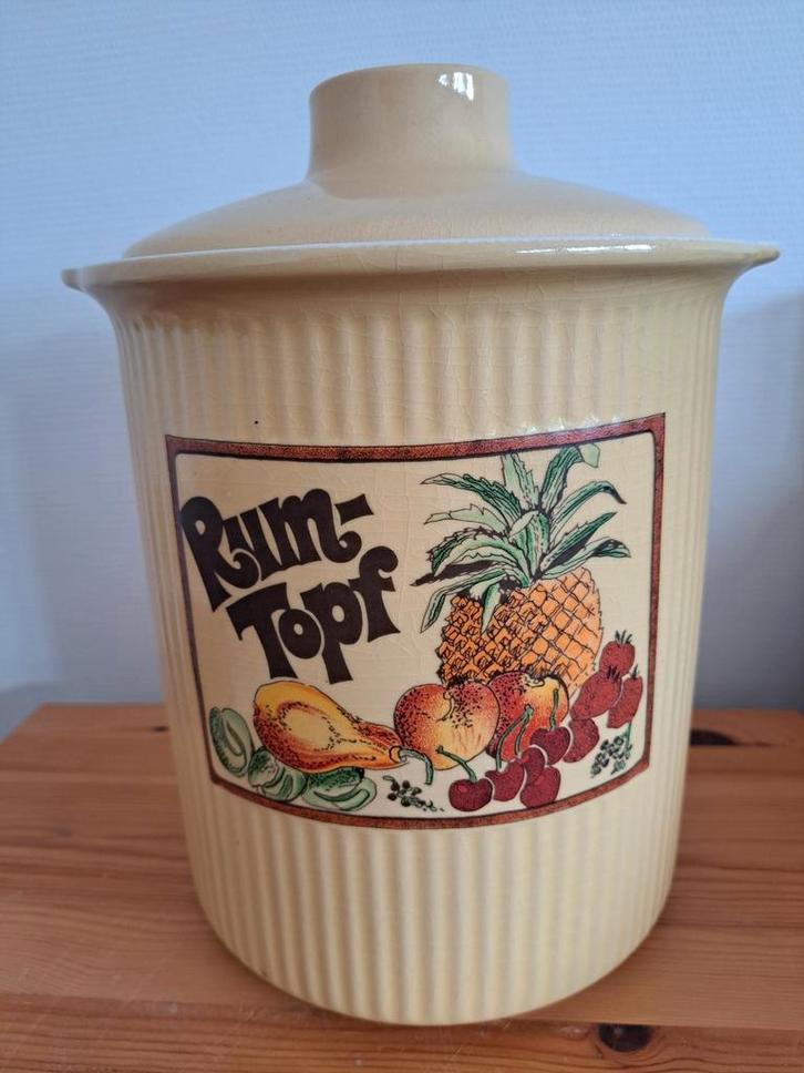 Rumtopf pot ,groot in uitstekende nieuwstaat., Antiek en Kunst, Antiek | Keramiek en Aardewerk, Ophalen