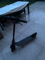 Ninebot e scooter, Fietsen en Brommers, Steps, Ophalen, Zo goed als nieuw