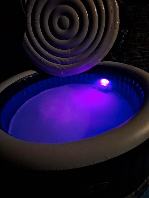 Jacuzzi intex, Jardin & Terrasse, Jacuzzis, Comme neuf, Enlèvement