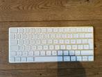 Apple Magic Keyboard AZERTY, Informatique & Logiciels, Claviers, Comme neuf, Azerty, Clavier gamer, Apple