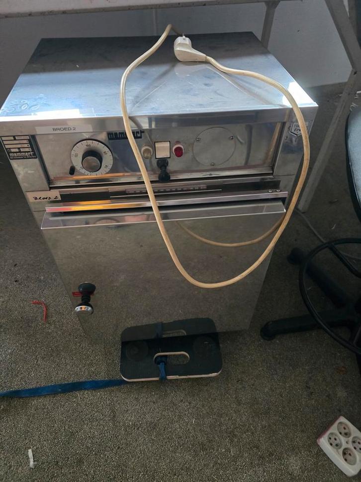 Incubator professioneel Memmert, Electroménager, Fours, Enlèvement