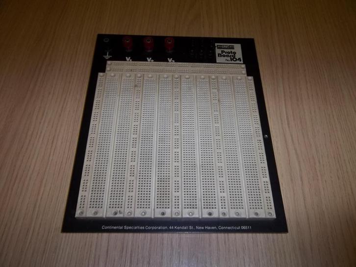 Protoboard No 104 - Soldeerloos Breadboard, Hobby & Loisirs créatifs, Composants électroniques, Enlèvement