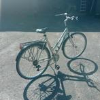 Damesfiets batavus., Fietsen en Brommers, Fietsen | Dames | Damesfietsen, Ophalen, Zo goed als nieuw, Batavus, Versnellingen
