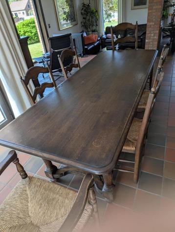 Tafel met stoelen EBENO (Franse eik) beschikbaar voor biedingen