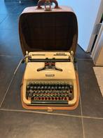 Oude typmachine in koffer, Diversen, Ophalen, Zo goed als nieuw