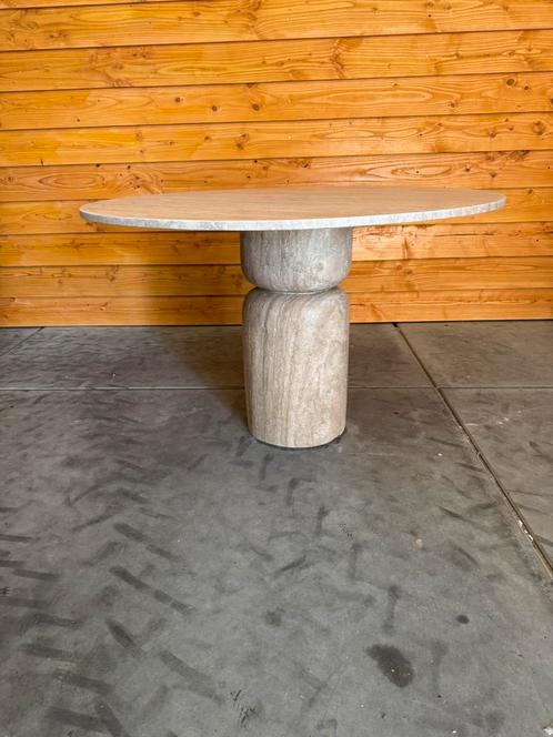 travertin eettafel 120cm / 130cm, Huis en Inrichting, Tafels | Eettafels, Nieuw, 100 tot 150 cm, 100 tot 150 cm, Vijf personen of meer