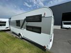 Knaus Sport 540 FDK met mover en airco, Caravans en Kamperen, Caravans, Dwars-stapelbed, 7 tot 8 meter, Bedrijf, Treinzit