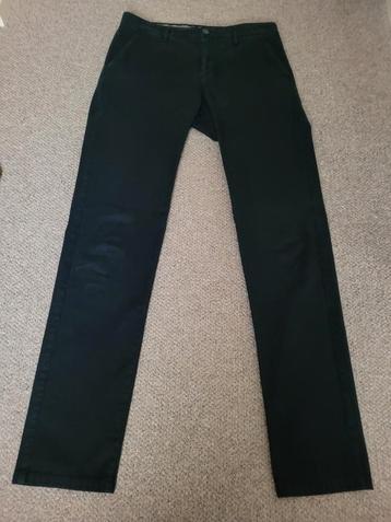 Mooie donkere geruite broek merk Heaven, W34/34, als nieuw beschikbaar voor biedingen