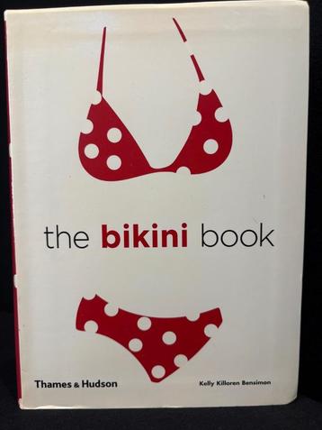 THE BIKINI BOOK Engelstalig 2006  beschikbaar voor biedingen