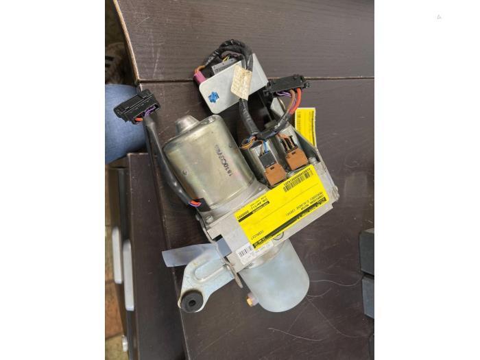 Moteur toit escamotable d'un Mercedes E-Klasse, Autos : Pièces & Accessoires, Électronique & Câbles, Utilisé, 3 mois de garantie