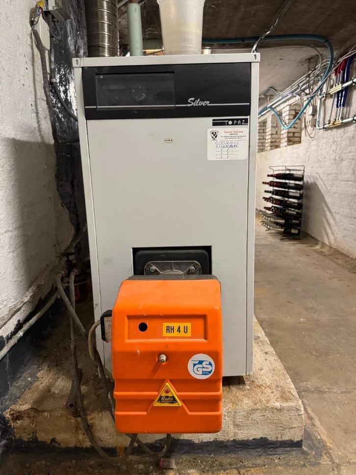 Saint Roch Couvin verwarmingsketel + Ruhr RH 4 U brander, Doe-het-zelf en Bouw, Chauffageketels en Boilers, Gebruikt, Onderdeel