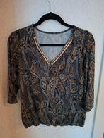 Elegante top met gouden paisley print en pailletten V-hals, Kleding | Dames, Ophalen of Verzenden, Zo goed als nieuw, Maat 38/40 (M)