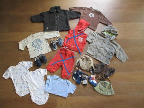 lot kinderkleding maat 74 jongen,14 stuks , jas ,broek,trui, Enfants & Bébés, Vêtements de bébé | Taille 74, Utilisé, Garçon, Chemise ou Chemisier