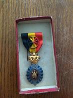 Belgische Eretekens Van De Arbeid 1ste en 2e Klasse, Postzegels en Munten, Ophalen of Verzenden, Goud