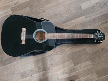 Richwood akoestisch gitaar met draagzak beschikbaar voor biedingen