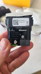bticino draaidimmer BT N4402N, Doe-het-zelf en Bouw, Elektriciteit en Kabels, Ophalen of Verzenden, Nieuw