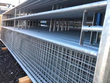 Barrière de prairie/ferme galvanisée 1/2 grillagée  beschikbaar voor biedingen