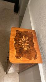 Vintage Chinees kastje, Ophalen, Minder dan 55 cm, Gebruikt, 60 cm of meer