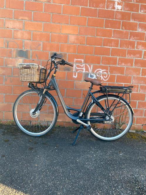 Elektrische fiets met mandje “dutchbike”, Fietsen en Brommers, Elektrische fietsen, Ophalen