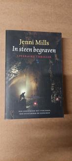 Jean Mills - In steen begraven, Ophalen of Verzenden, Zo goed als nieuw, Jean Mills