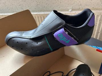 Wielerschoenen beschikbaar voor biedingen