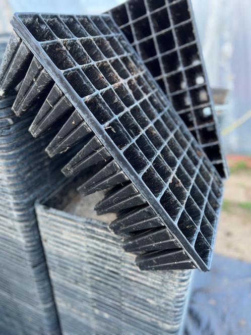 Stekplaat zaaiplaat plantplaat voor lange wortels, Tuin en Terras, Bloembakken en Plantenbakken, Zo goed als nieuw, Kunststof