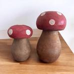 2 houten paddestoelen voor kinderkamer of tuin, Ophalen of Verzenden, Gebruikt