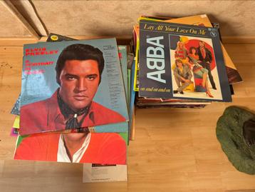Verschillende vinyl’s waaronder Abba, Elvis, … beschikbaar voor biedingen