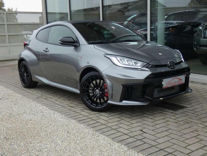 Toyota Yaris GR 280pk High Performance +Sperdiff +Premium pa, Auto's, Toyota, Bedrijf, Te koop, Yaris, 4x4, ABS, Achteruitrijcamera