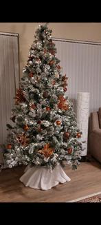 Kerstboom met verlichting en versiering., Diversen, Ophalen, Zo goed als nieuw