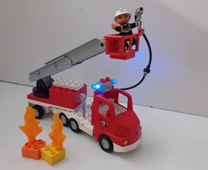 Duplo 5682 - Brandweerwagen, Kinderen en Baby's, Speelgoed | Duplo en Lego, Zo goed als nieuw, Duplo, Complete set, Ophalen of Verzenden