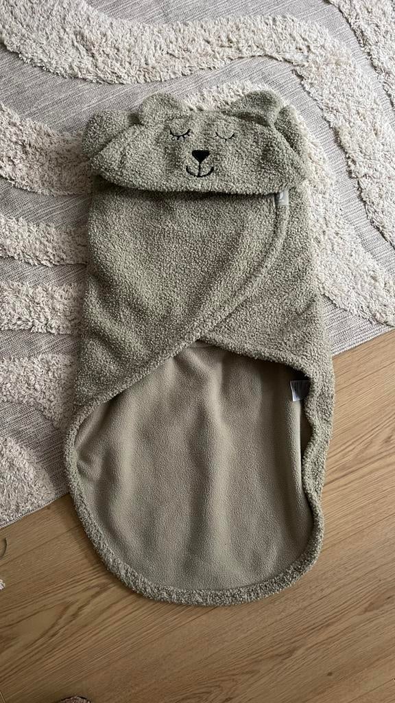 Nid d ange jollein, Enlèvement, Comme neuf