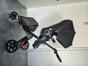 STOKKE Xplory V6 Black – Topstaat, compleet met accessoire, Enfants & Bébés, Poussettes & Combinaisons, Enlèvement, Utilisé, Poussette