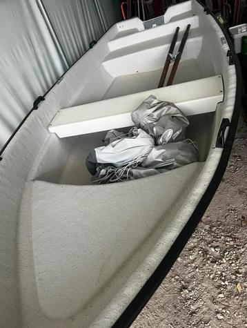Boot HR 390 beschikbaar voor biedingen
