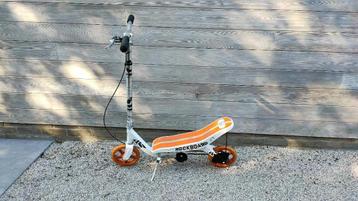 Rockboard RBX step (voetplank bewegend), Fietsen en Brommers, Steps, Ophalen, Zo goed als nieuw, Gewone step, DECATHLON