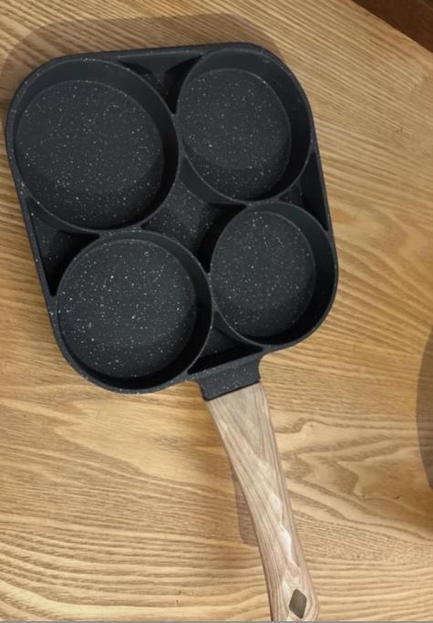 Pannenkoek/ei in meerdere pannen, Huis en Inrichting, Keuken | Potten en Pannen, Gebruikt, Koekenpan of Braadpan, Aluminium, Ophalen of Verzenden