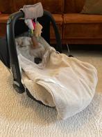 Koeka Voetenzak 0+ 3/5 Punts Wafel (Sand) + hoes + Maxi Cosi, Kinderen en Baby's, Ophalen, Zo goed als nieuw, Maxi-Cosi